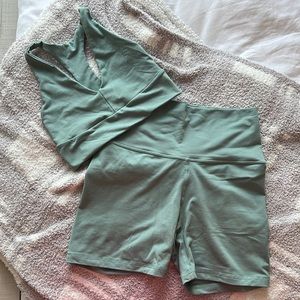 Set Active Biker Shorts + Bra